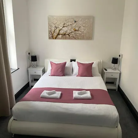 Hotel Town 2*